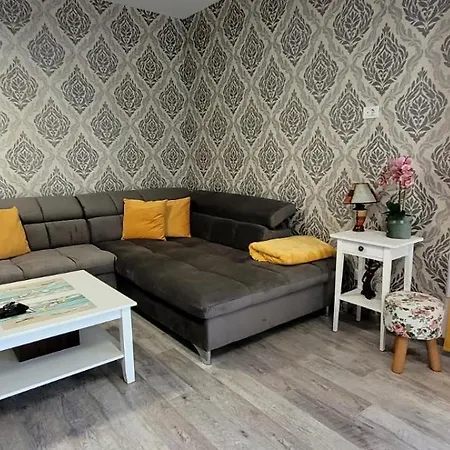 アパート Safari Desert, 2 Camere, Mamaia-nord ナボダリ